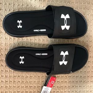 Men’s Under Armour slide sandals - size 13